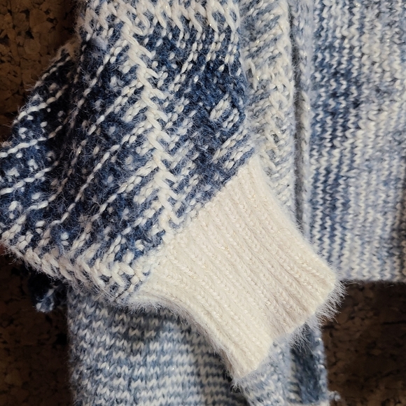 Vintage sweaters - Picture 2 of 6